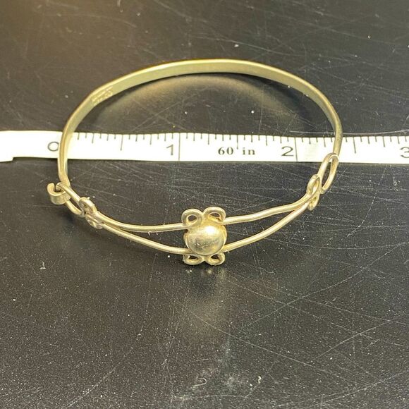 Ladies Mexican silver bracelet with weight being 7 g - Picture 3 of 8